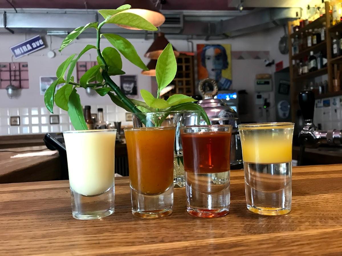 Гарри Джонсон Бар