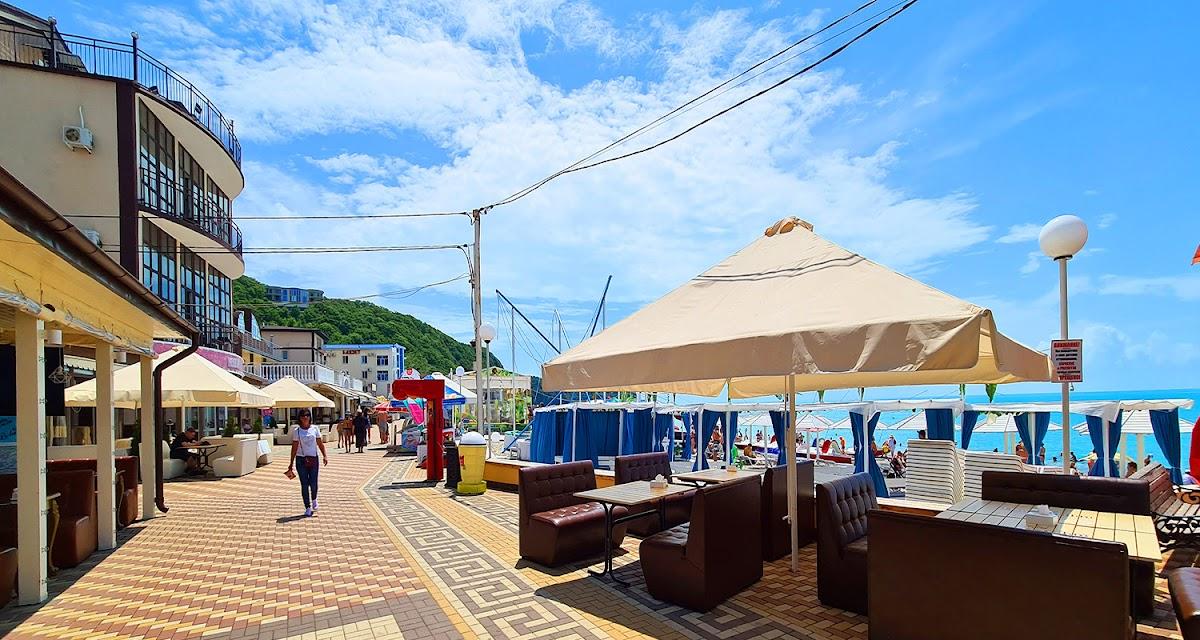 Жемчужина у моря отель