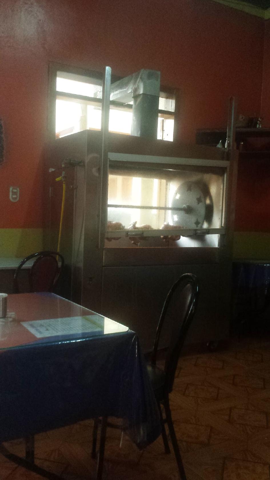 Restaurat y Polleria Central