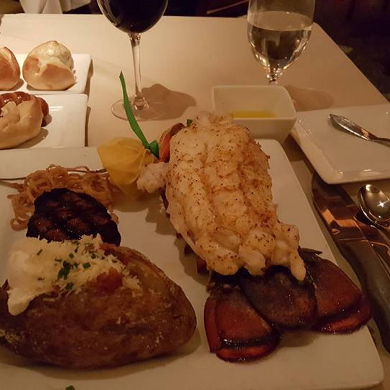 Wellington's Steakhouse At Rising Star Casino Resort