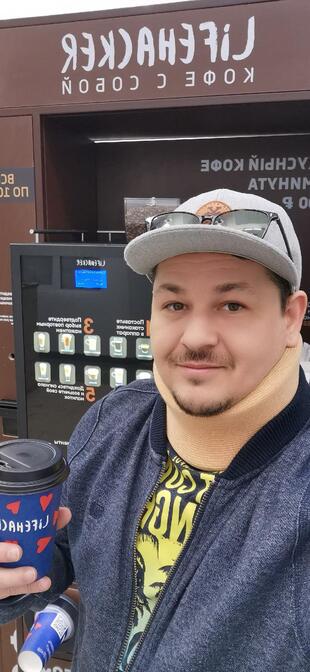 Кофейня самообслуживания Lifehacker Coffee