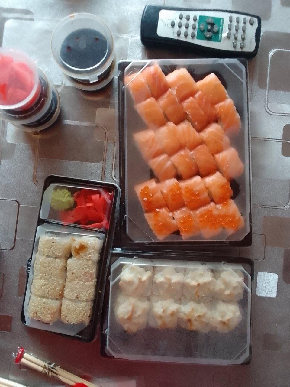 Пицца и Суши