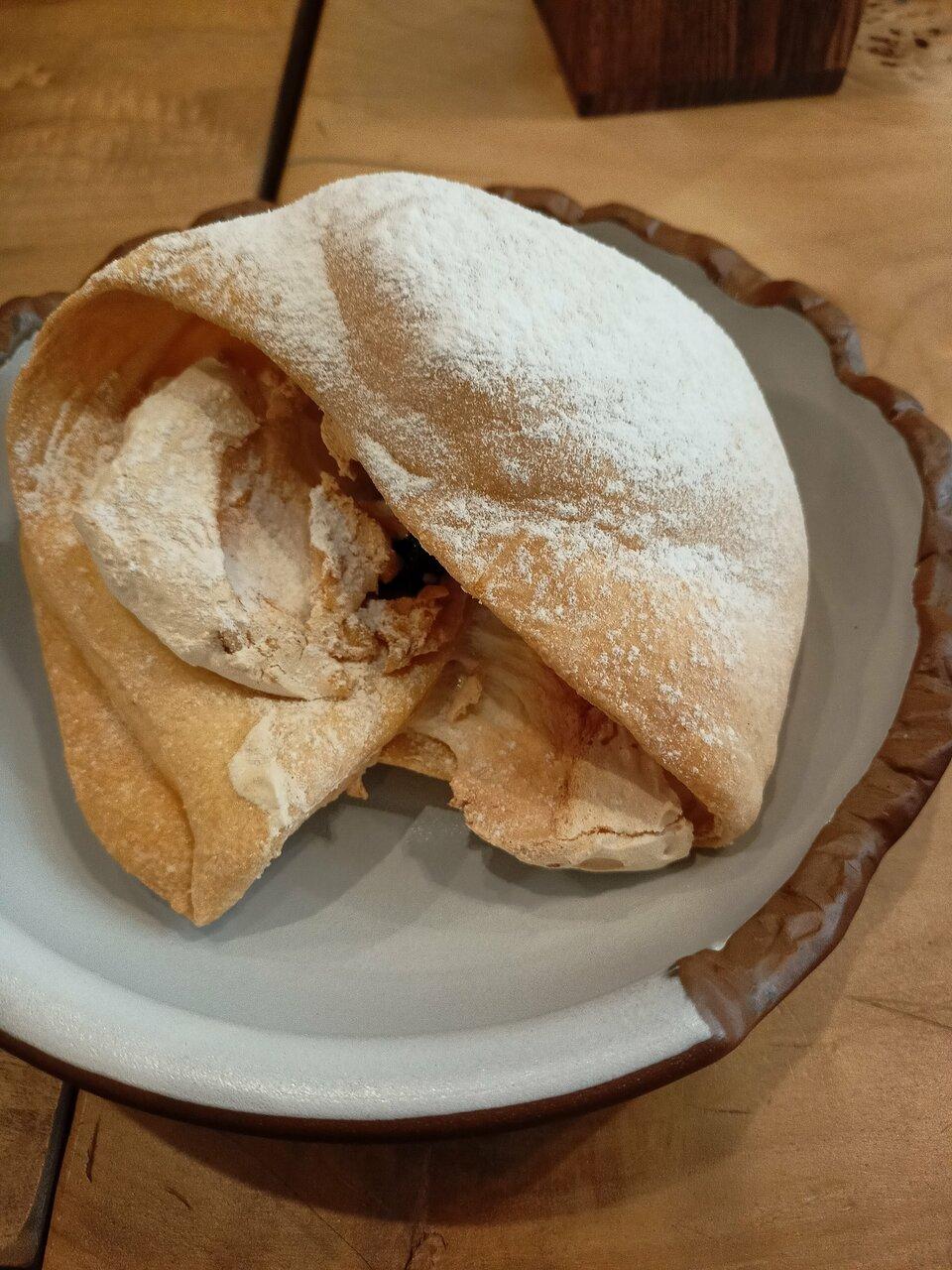 Семейное кафе Кишмиш