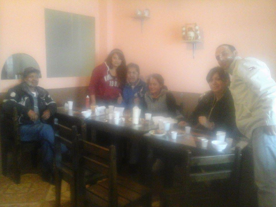 Bar Cafeteria Los Chiviles De Mama Anita"""