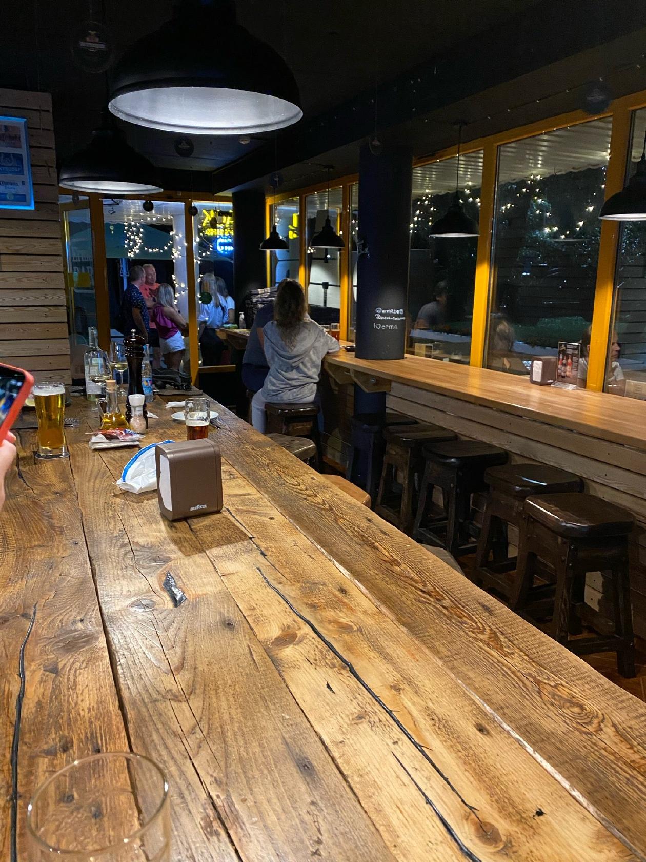 Erma Bar