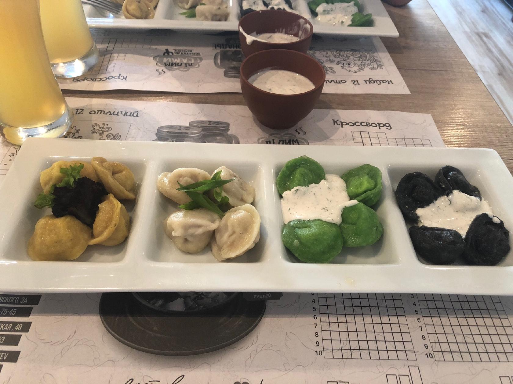 Lepim Sami Pelmeni & Vareniki