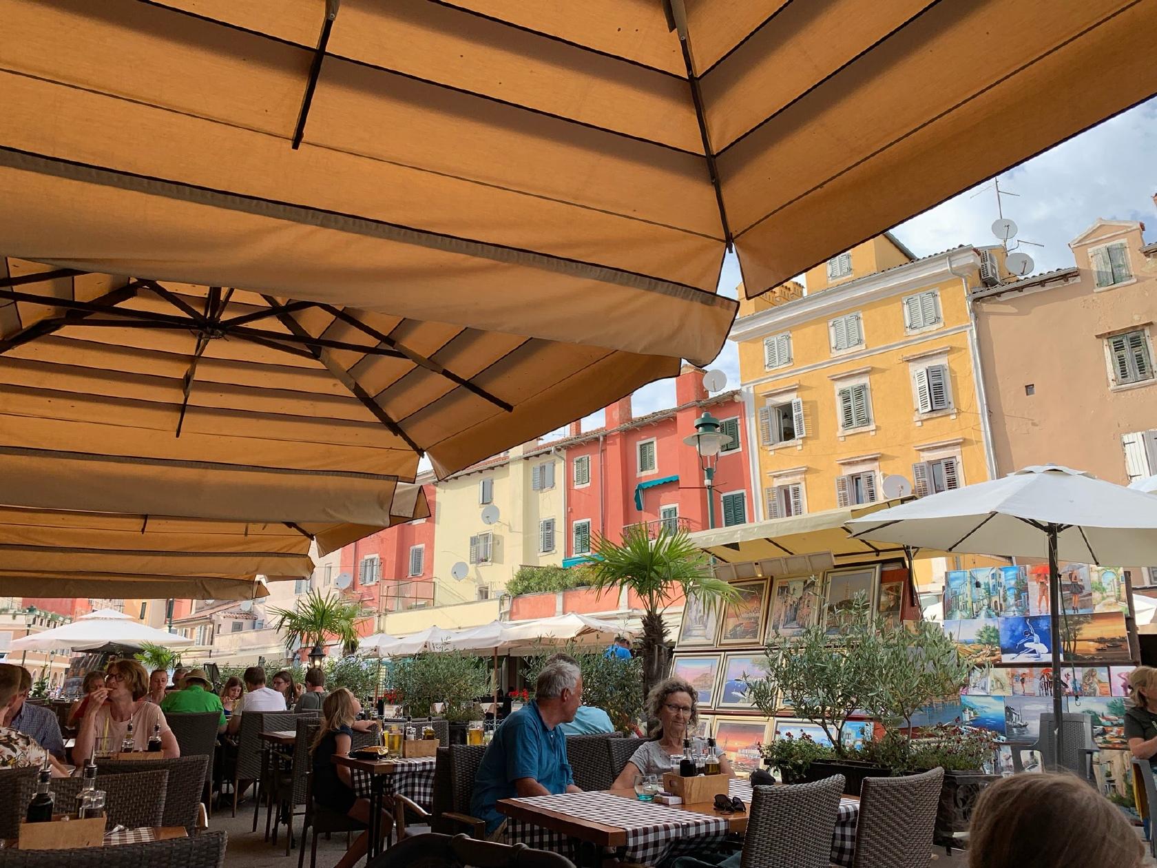 Atlas Restaurant