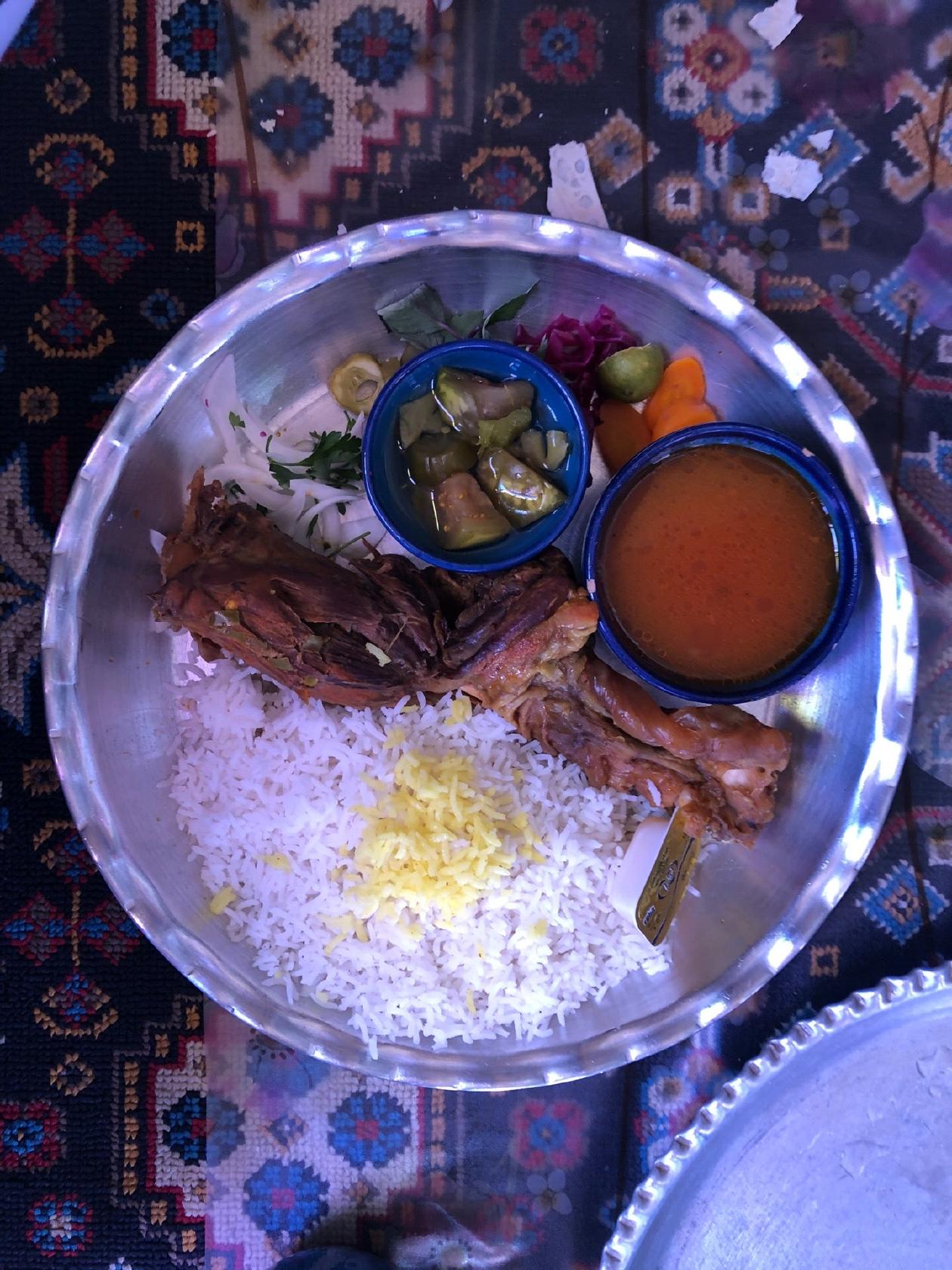 Anâm Restaurant سفره خانه سنتی آنام