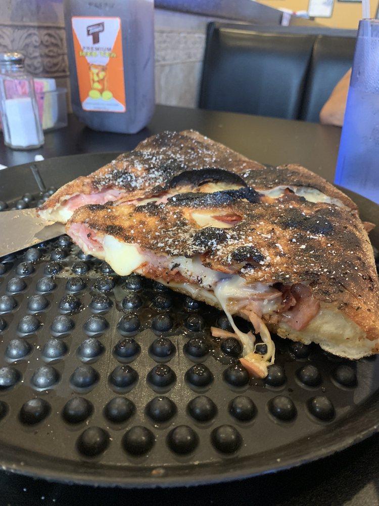 Dom's Pizzeria