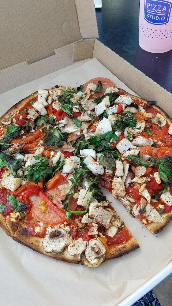Pizza Studio