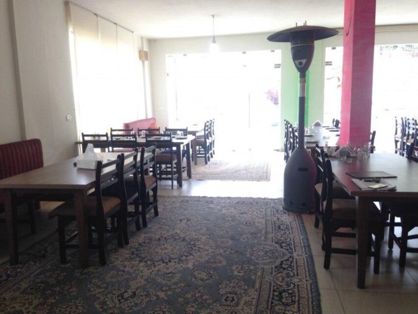 Ahla Jalse Restaurant