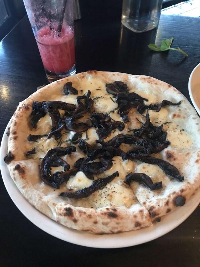 Belluci's Manuka