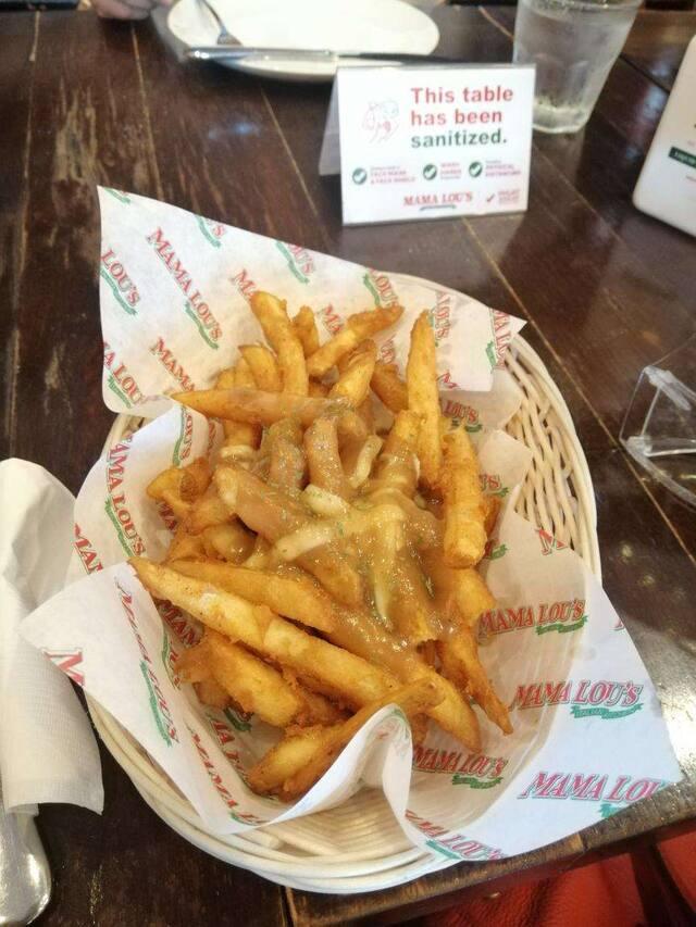 Mama Lou's Italian Kitchen - Vista Mall Sta. Rosa