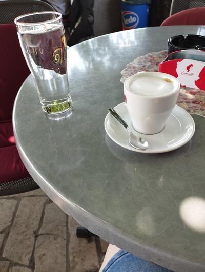 Caffe bar Čaval