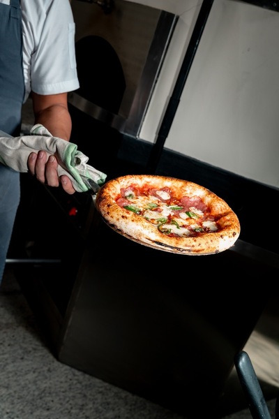 Mazzoni Pizza
