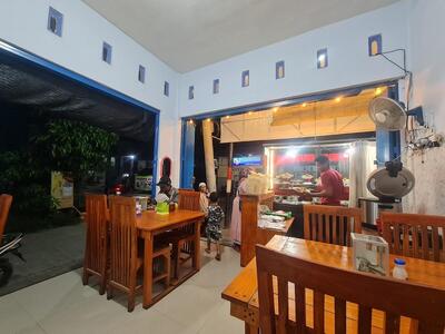 Masakan Padang Putri Bungsu