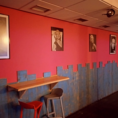 Blue Moon Pub