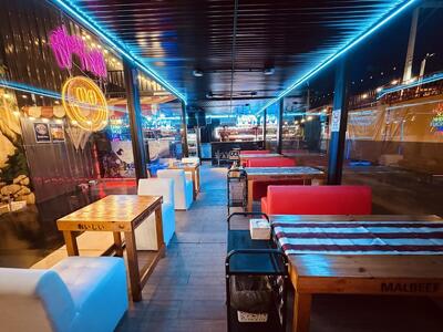 Warm light cafe รังสิต คลอง1