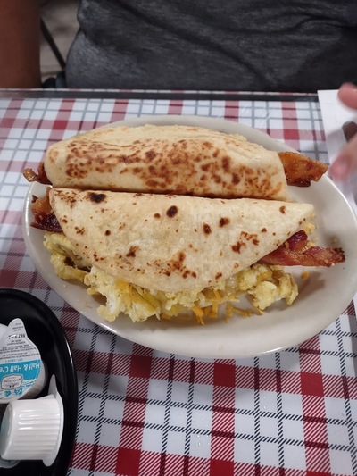 Floresville cafe