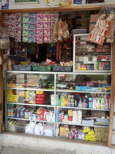 Warung Inpres Yati boni