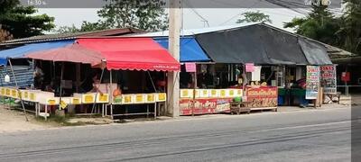 ร้านอาหารทะเลสดห้วยโป่ง Huaipong Seafood