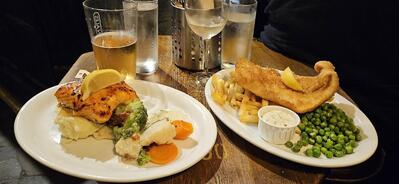 Pie Eyes Original Scotish bar