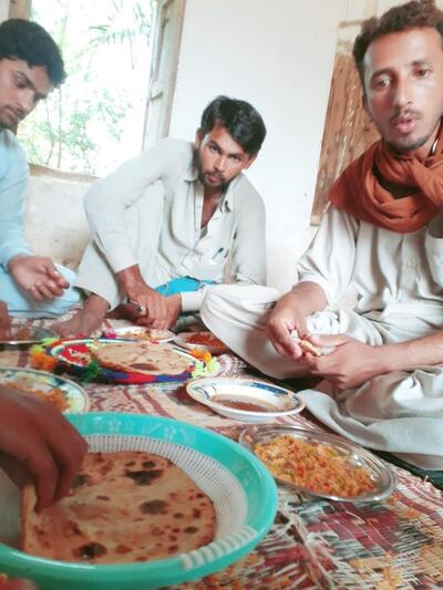 Khan Pizza