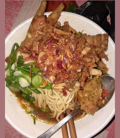 Mie Ayam Ceker Rawud