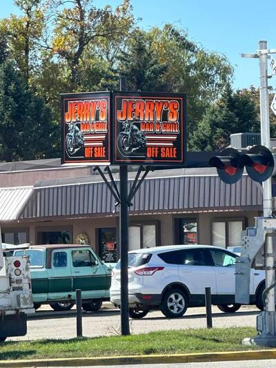 Jerry's Bar and Grill