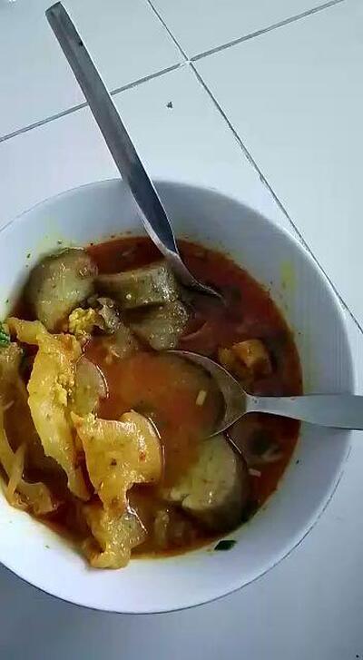Warung Lontong Kikil & Rawon Bu As