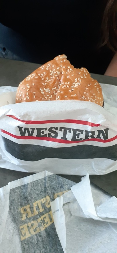 Carl’s Jr.