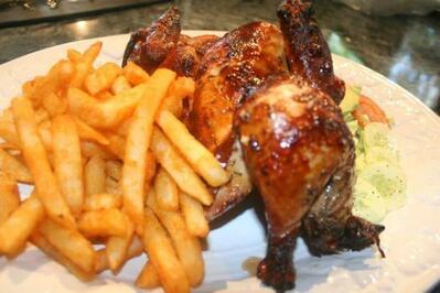 Restaurante Pollos A La Leña Amazónico