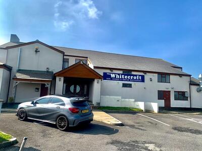 Whitecroft Indian Bar & Restaurant