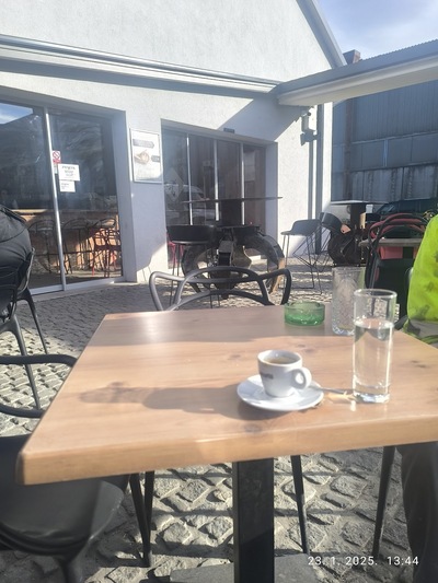 Zmajček bar