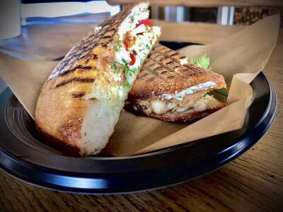 Шашлычный двор