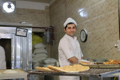نانوایی آبشار لاهیجان