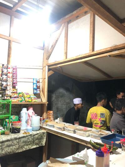 Angkringan SAT SET