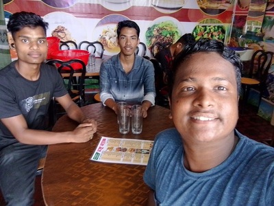 ক্যাফে প্লাস চায়নিজ রেস্টুরেন্ট