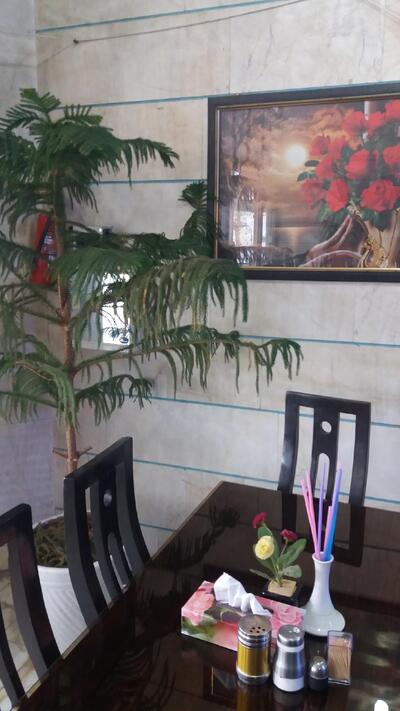 Apadana Resturant