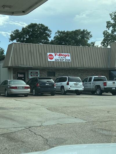 Luke's
