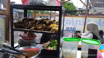 Bebek sinjaya kediri