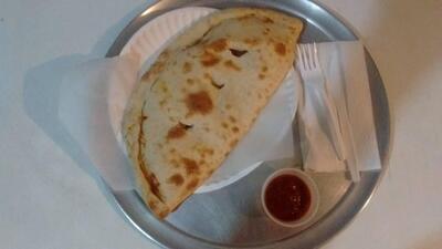 Tito's Pizza Capaez Hatillo