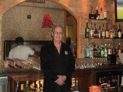 Michelinos Brick Oven & Bar