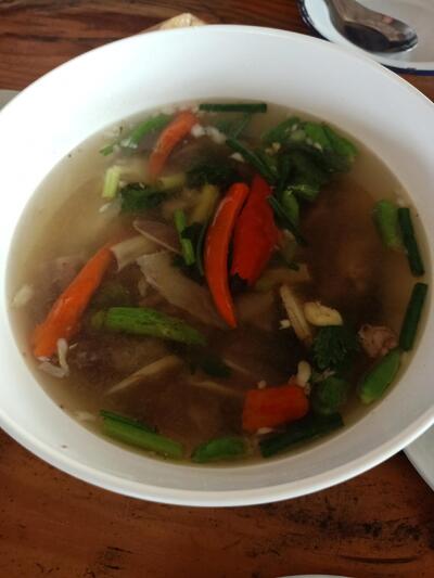 ร้านก๋วยเตี๋ยวแม่บัวถา