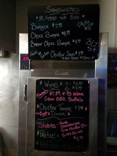 Mike's Bar & Grille