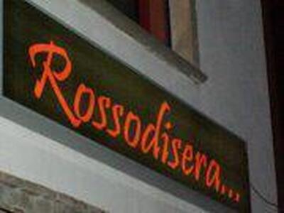 ROSSODISERA