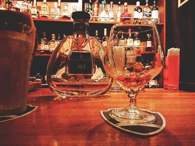 BAR GROOVY