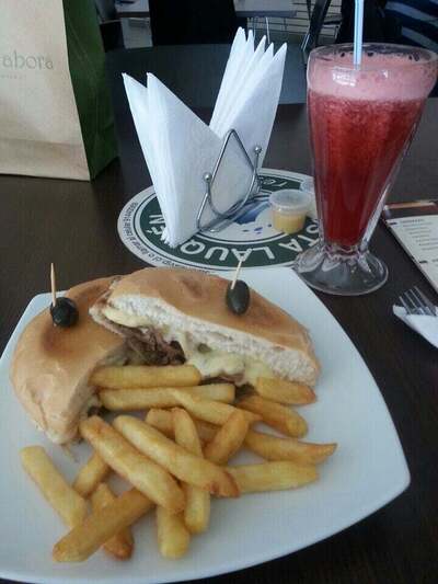 Costa Lauquen Restobar