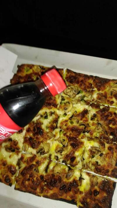 Pizza Lania پيتزا لانيا