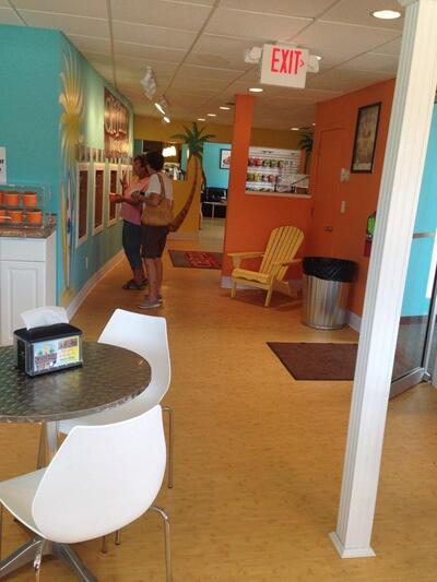 Chills Frozen Yogurt Bar